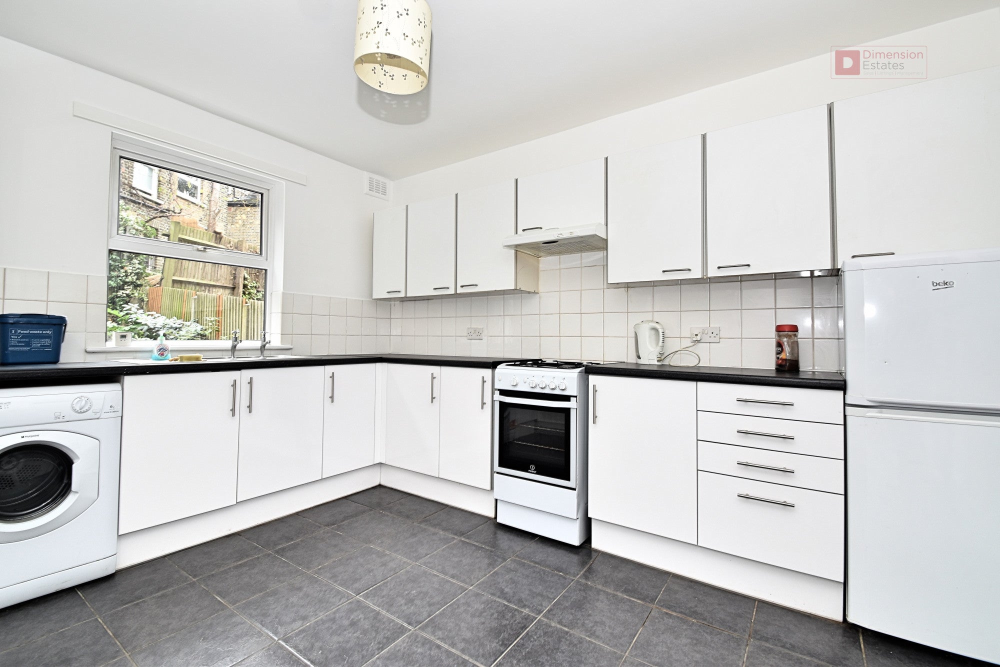 Flat Graham Road in Greater London