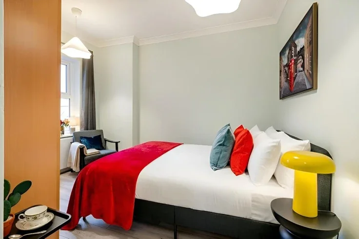 Flat Hunt's Court in City of Westminster