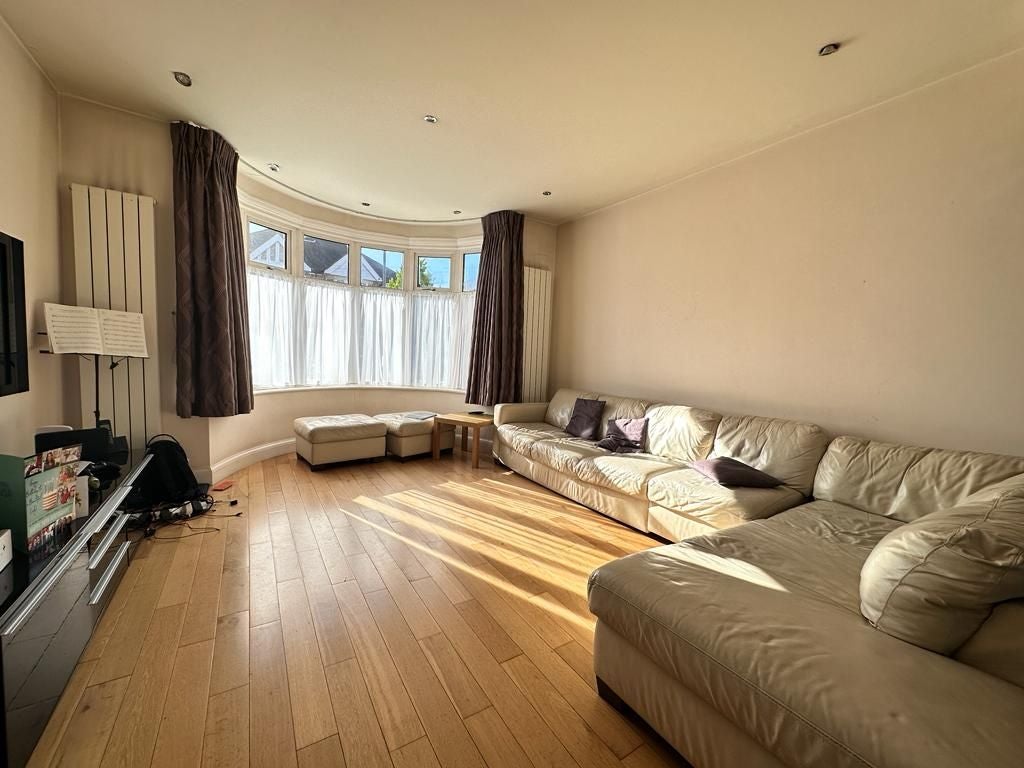 House Church Drive in Greater London