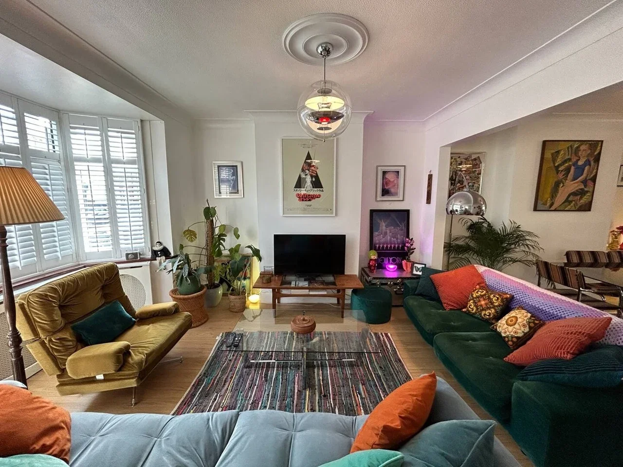 House Queenswood Avenue in Greater London