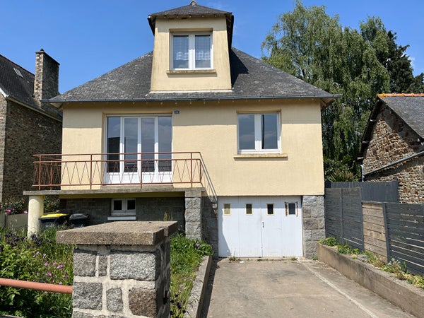Maison Place Albert Parent à Combourg