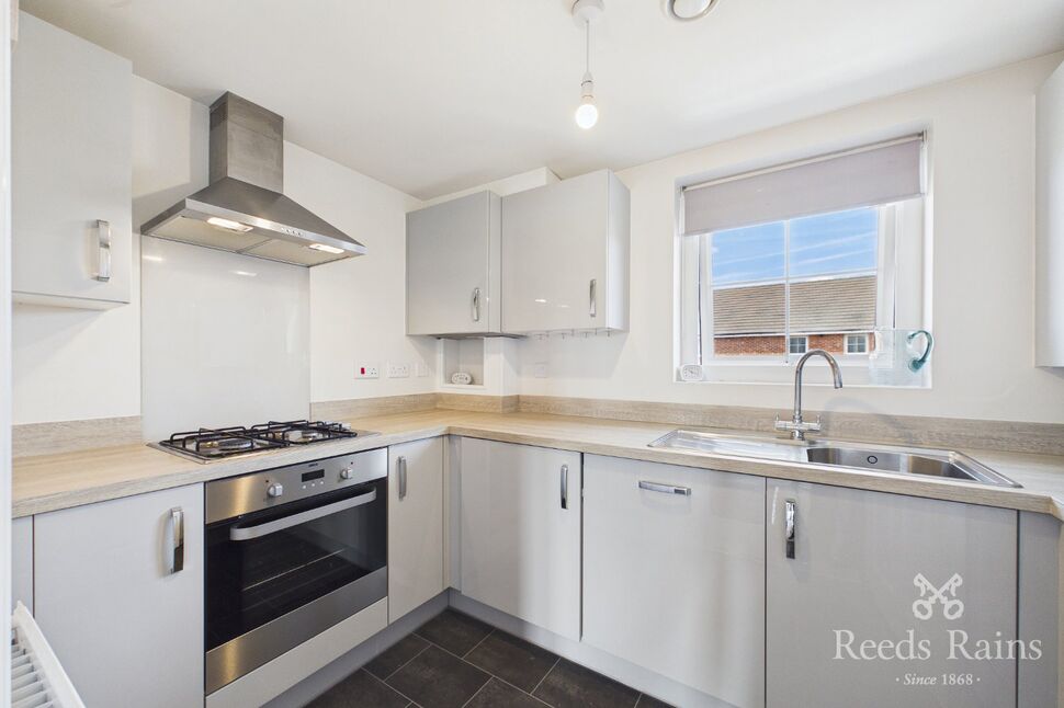 Flat Carson Grove in Leeds