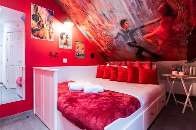 Room Jubilee Street in Nottingham