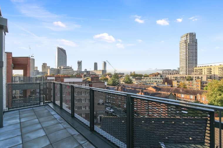 Flat Rushworth Street in Greater London