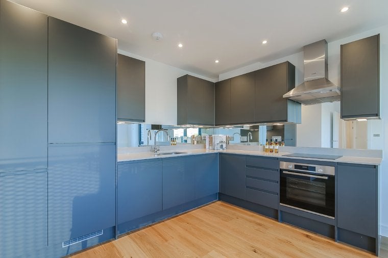 Flat Rushworth Street in Greater London