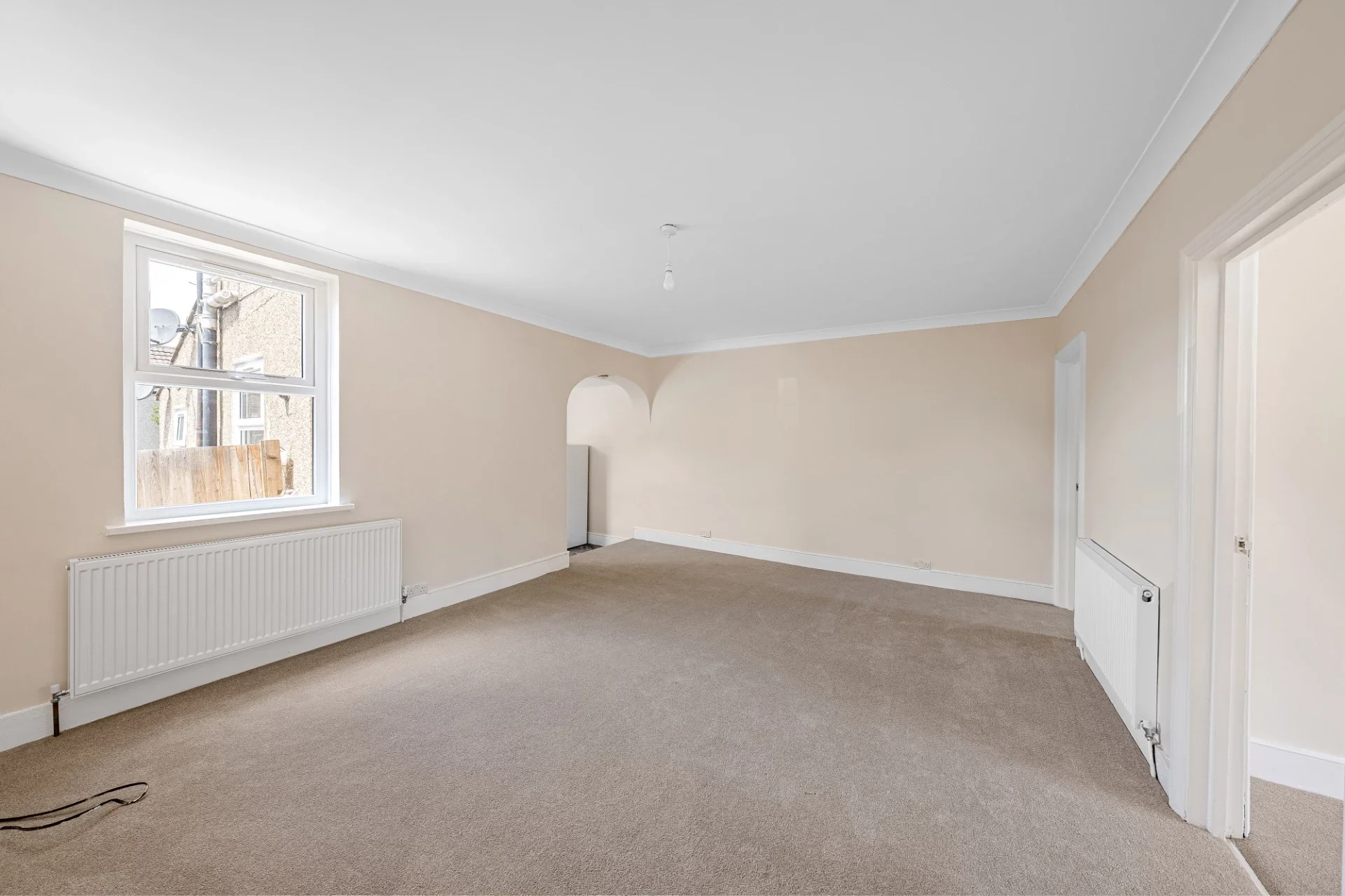 Flat Bexley High Street in Greater London