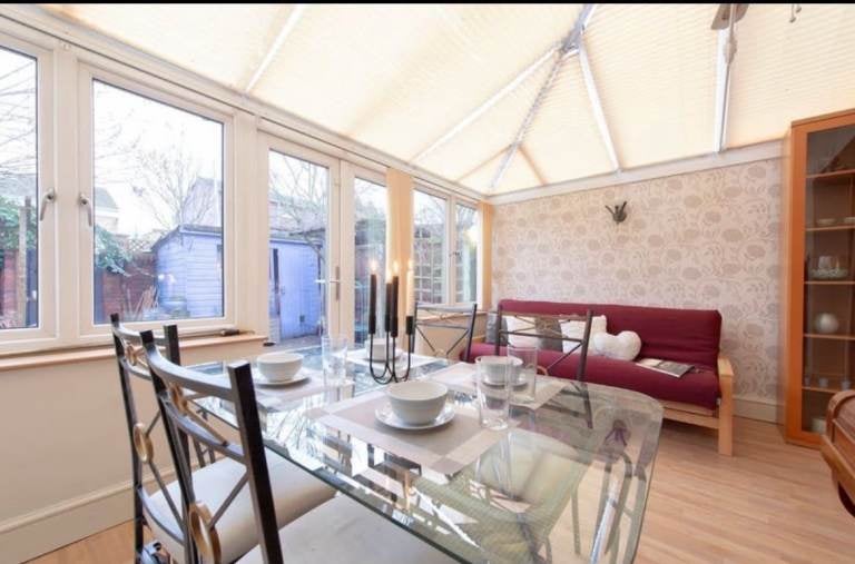 House Sark Walk in Greater London