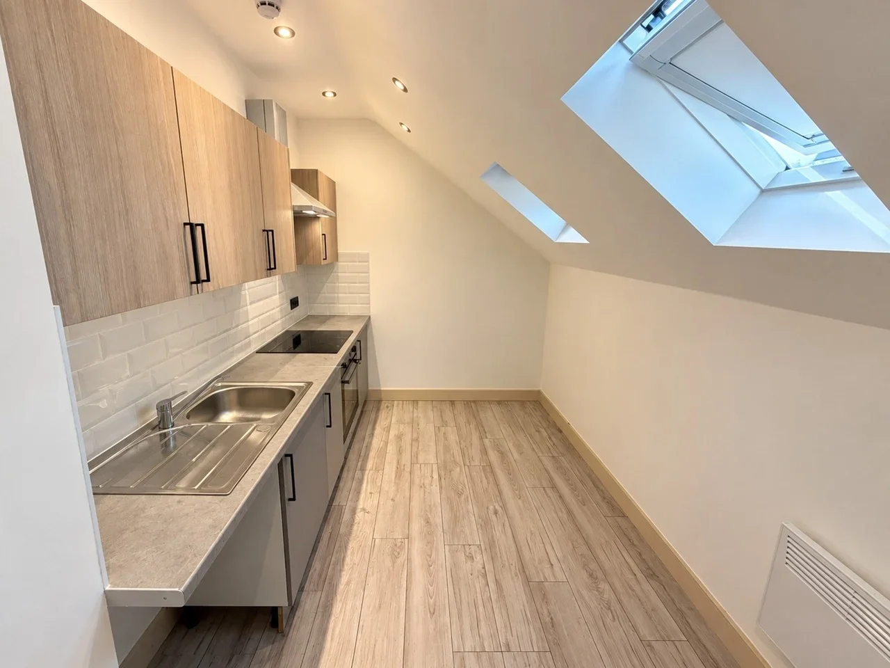 Flat Bullsmoor Way in Greater London