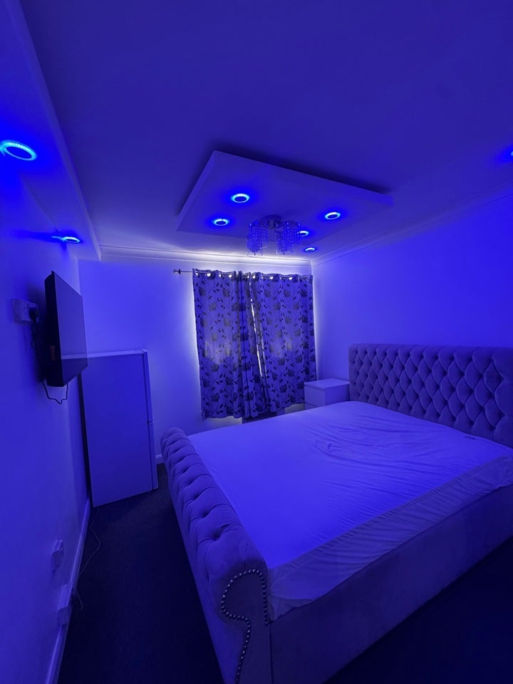 Room Swale Close in Kenningtons