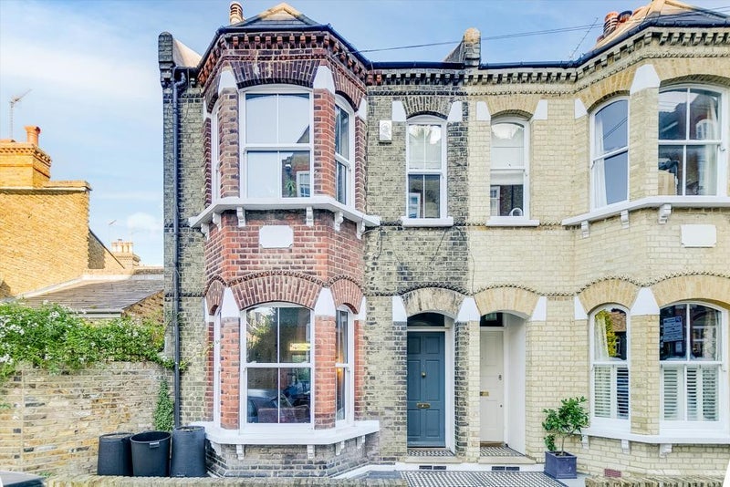 Room Bewick Street in Greater London