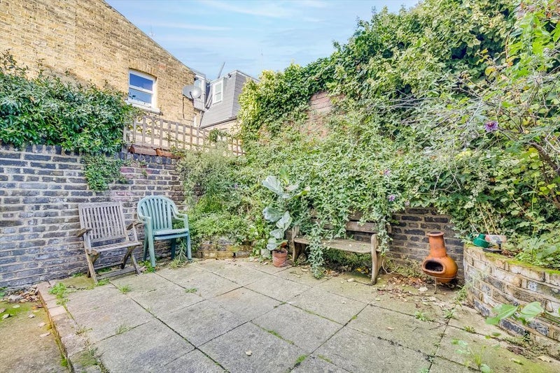 Room Bewick Street in Greater London