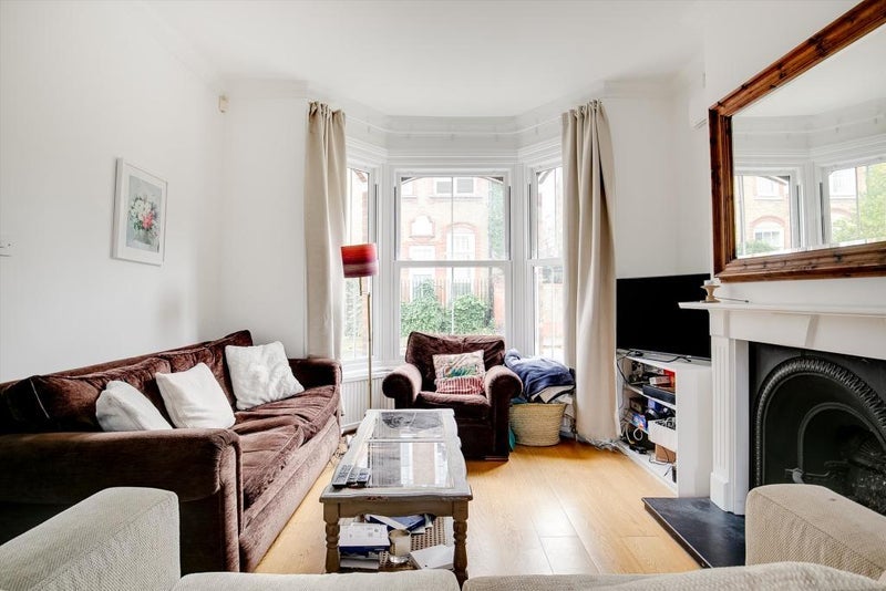 Room Bewick Street in Greater London