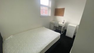 Room Harley Street in Coventry