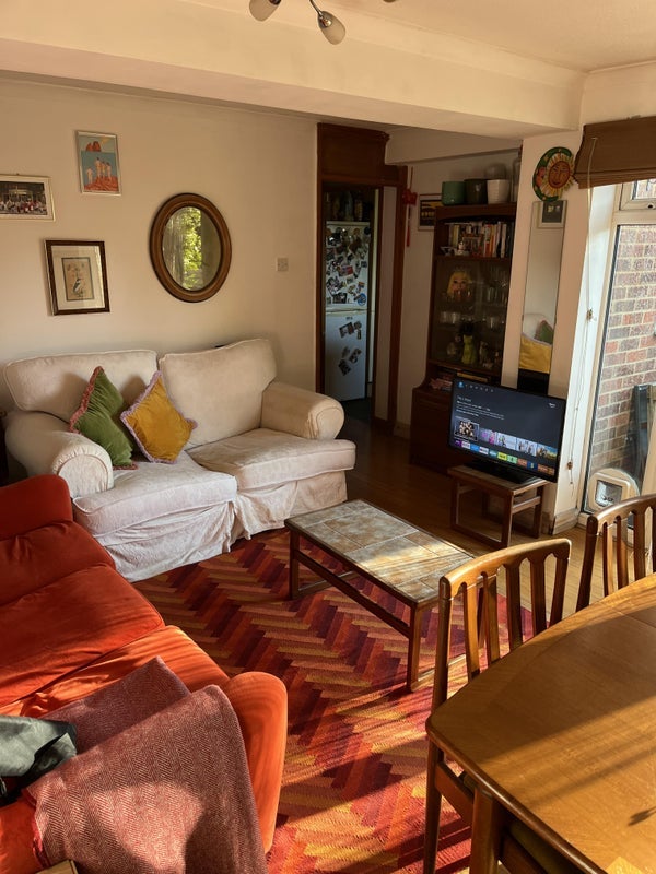 Room Whitley Road in Greater London