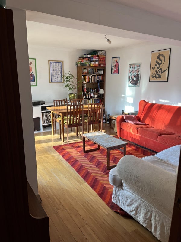 Room Whitley Road in Greater London