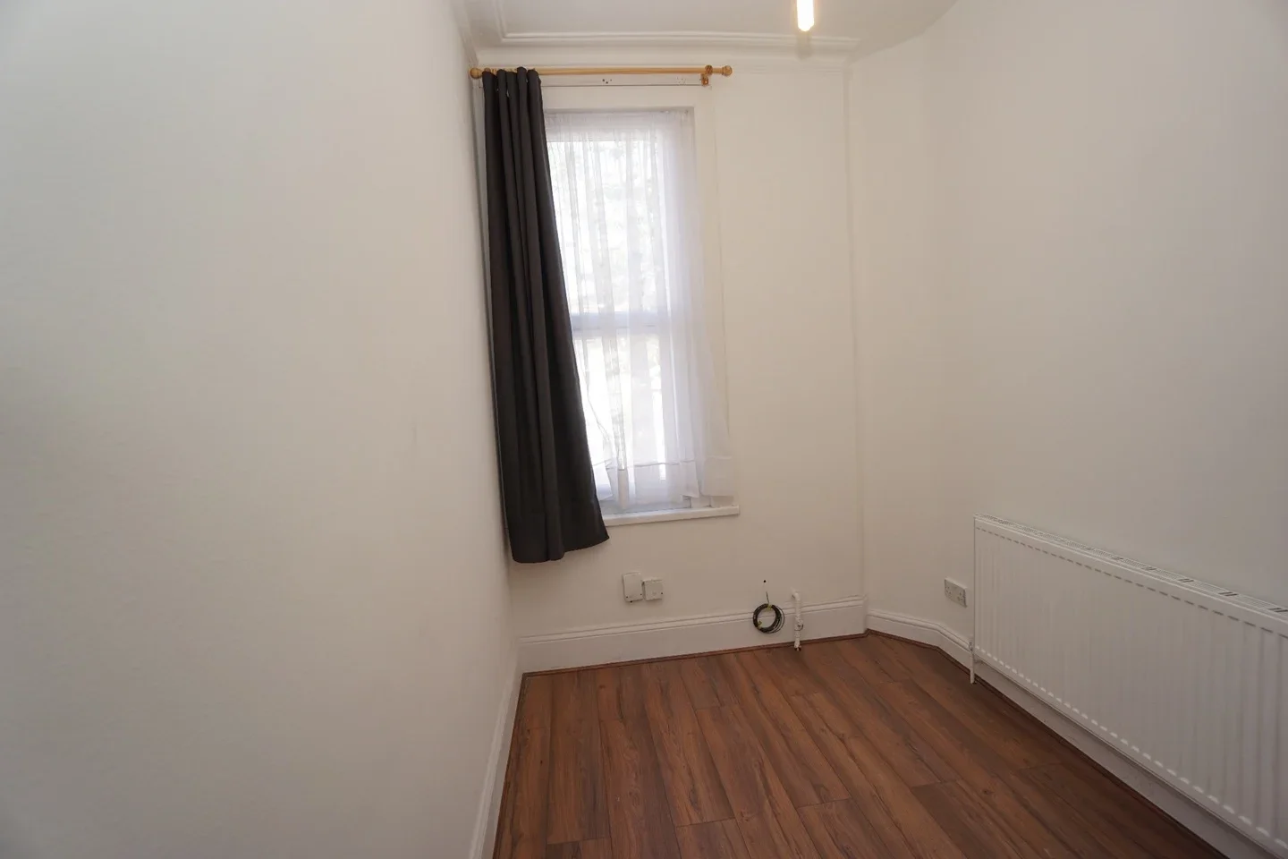 Flat Meads Road in Greater London