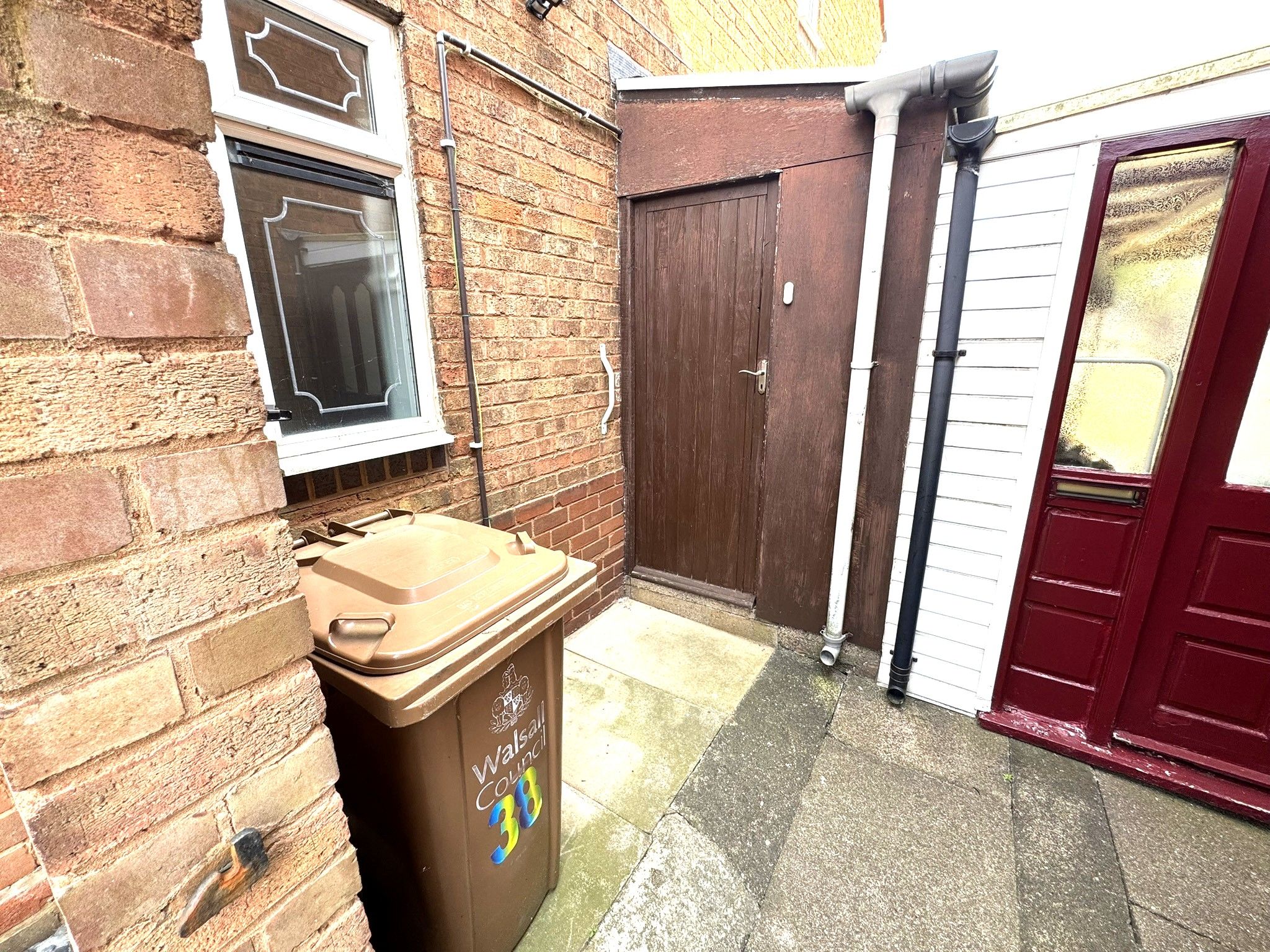 House Roche Road in Bloxwich