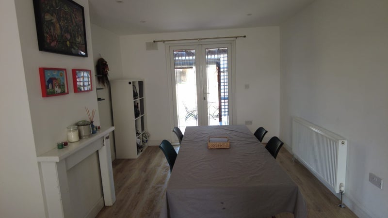 Room Penford Gardens in Greater London