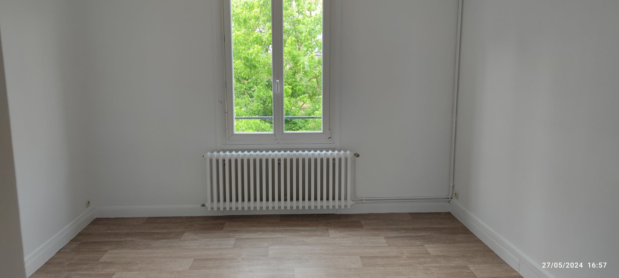 Flat Rue Montlaurent in Reims