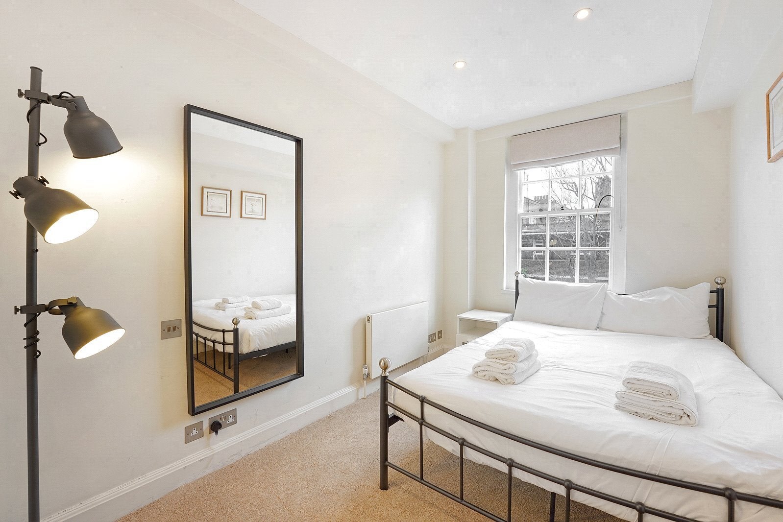 Flat Fulham Road in Greater London