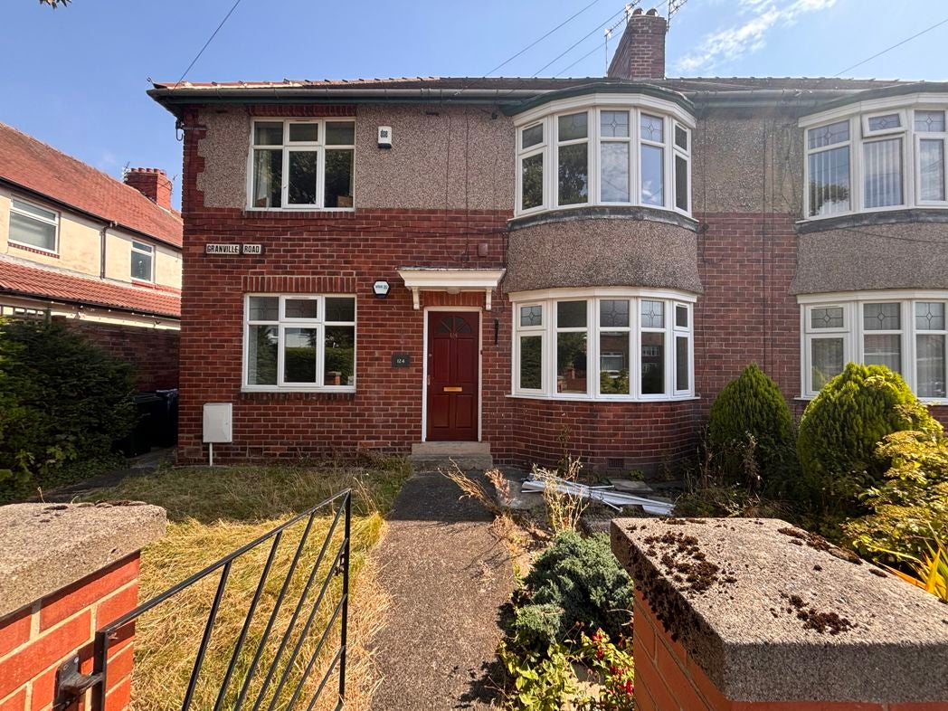 Flat Granville Road in Newcastle upon Tyne