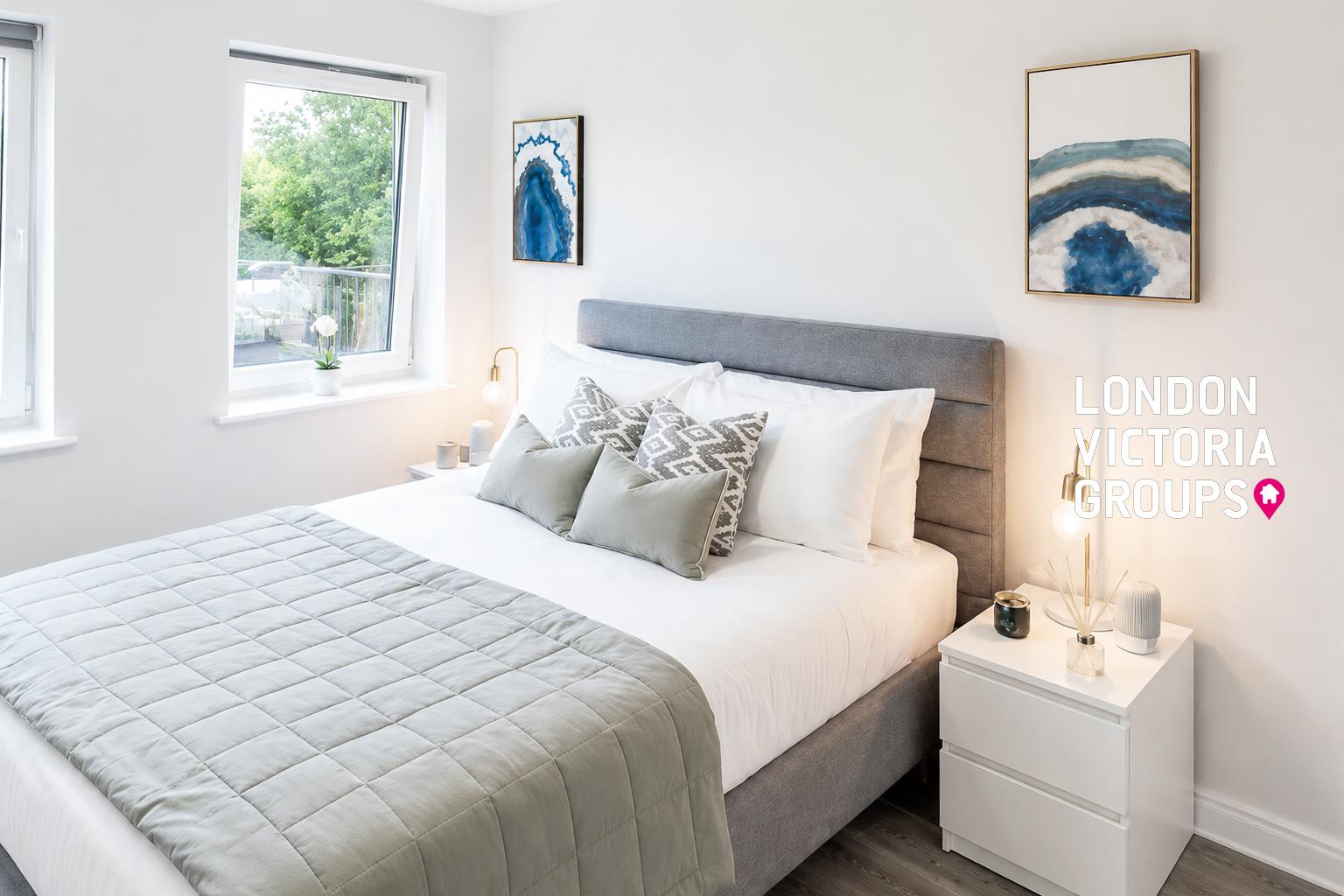 Flat Waterloo Road in Greater London
