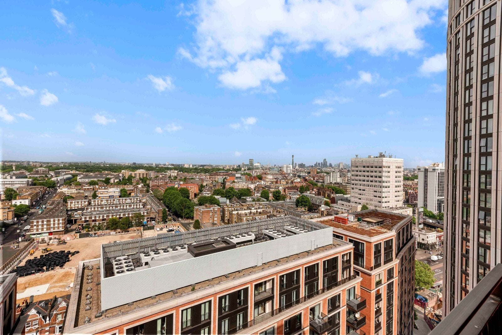 Flat Maida Avenue in City of Westminster