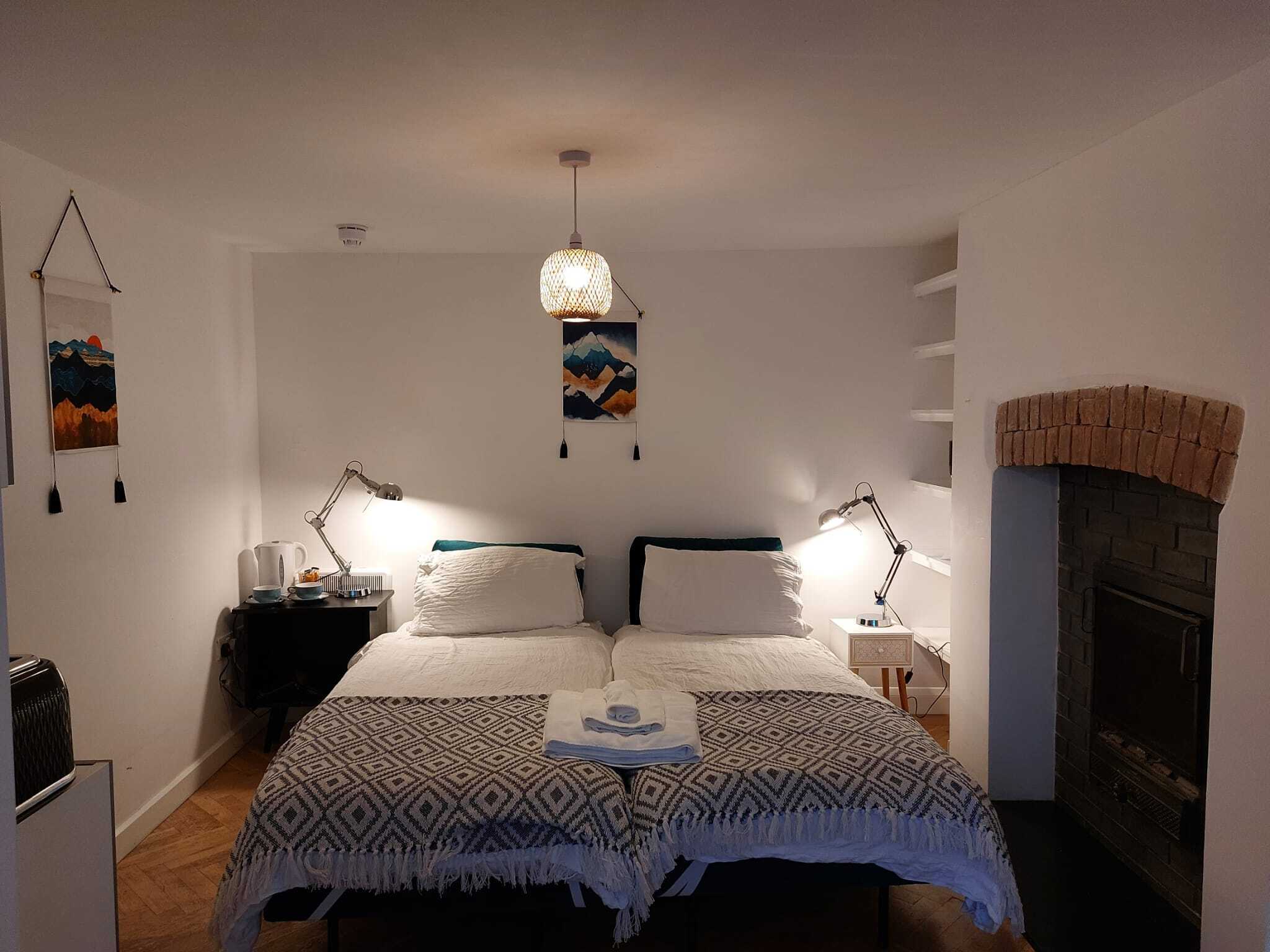 Room Bristol Road in Felton