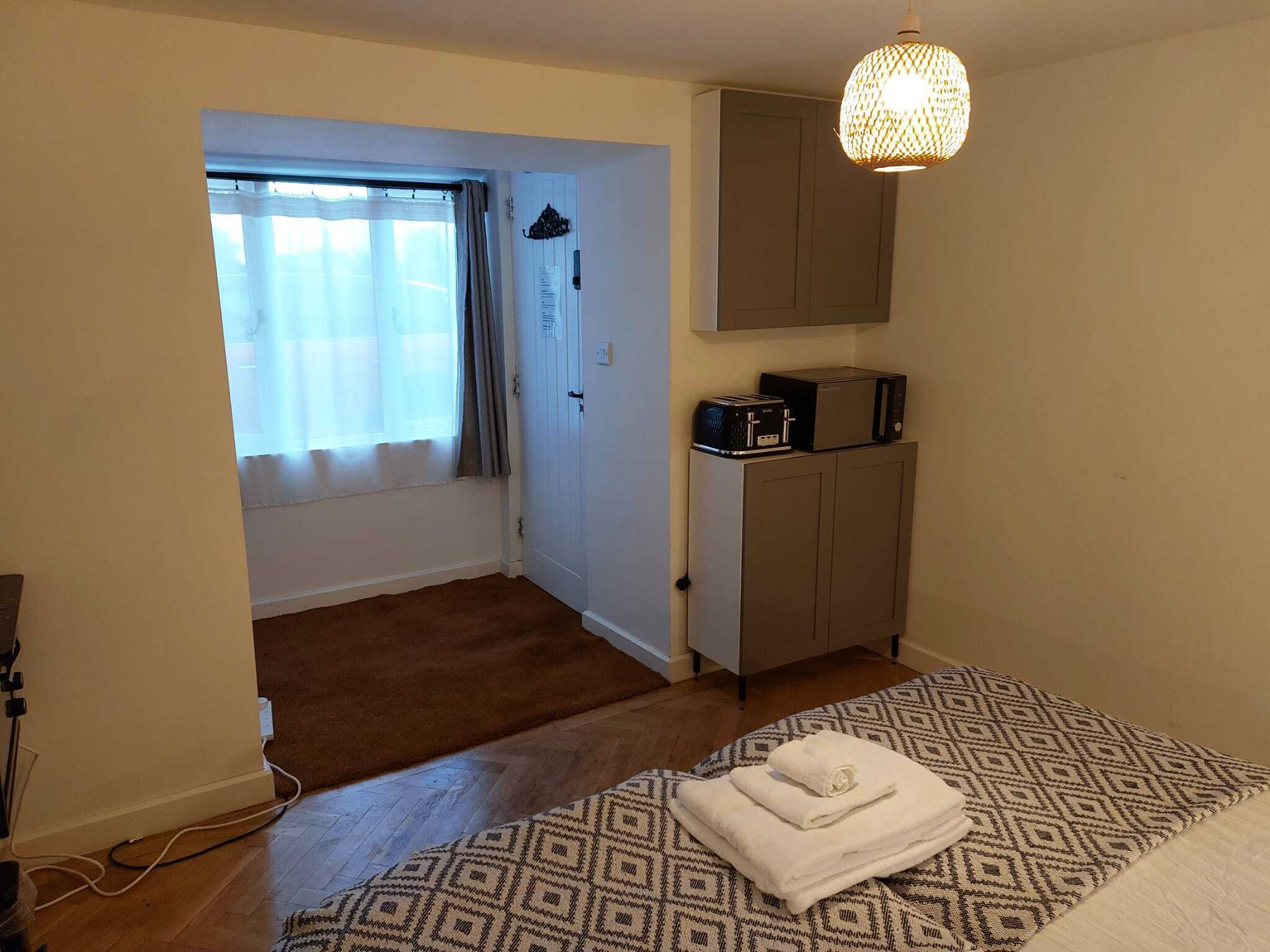 Room Bristol Road in Felton