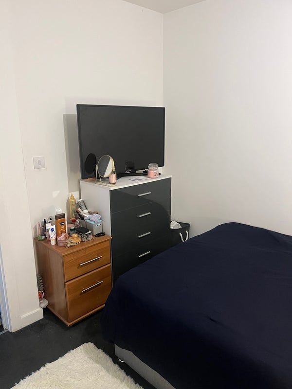 Room Blackfriars Road in Salford