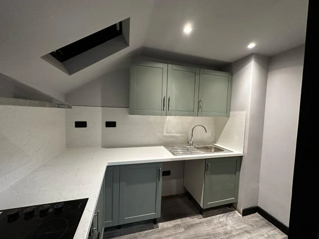 Room Framfield Road in Greater London
