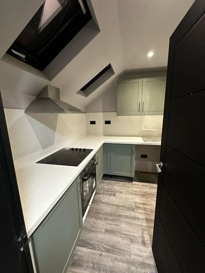 Room Framfield Road in Greater London