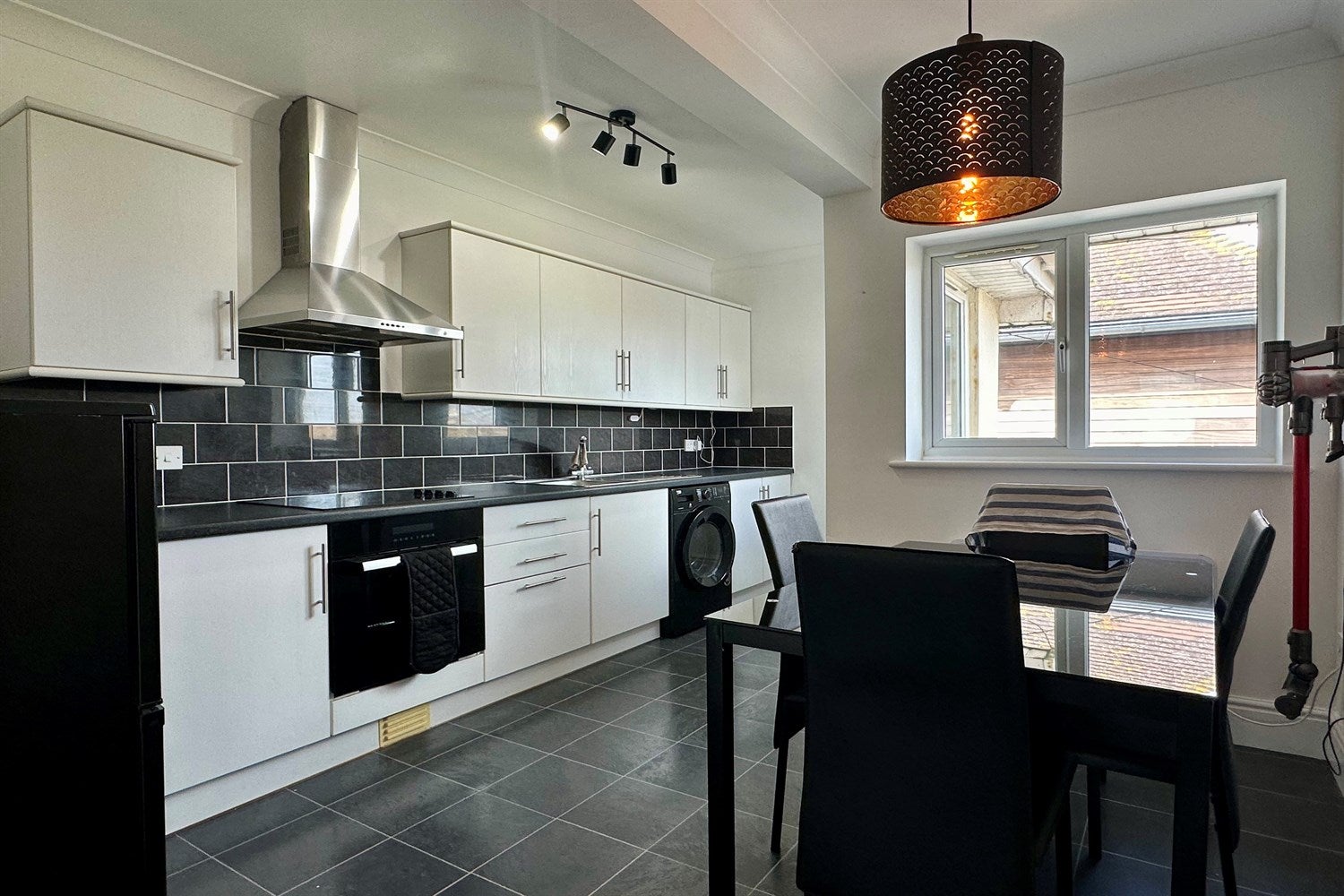 Flat Longlands Road in Chichester