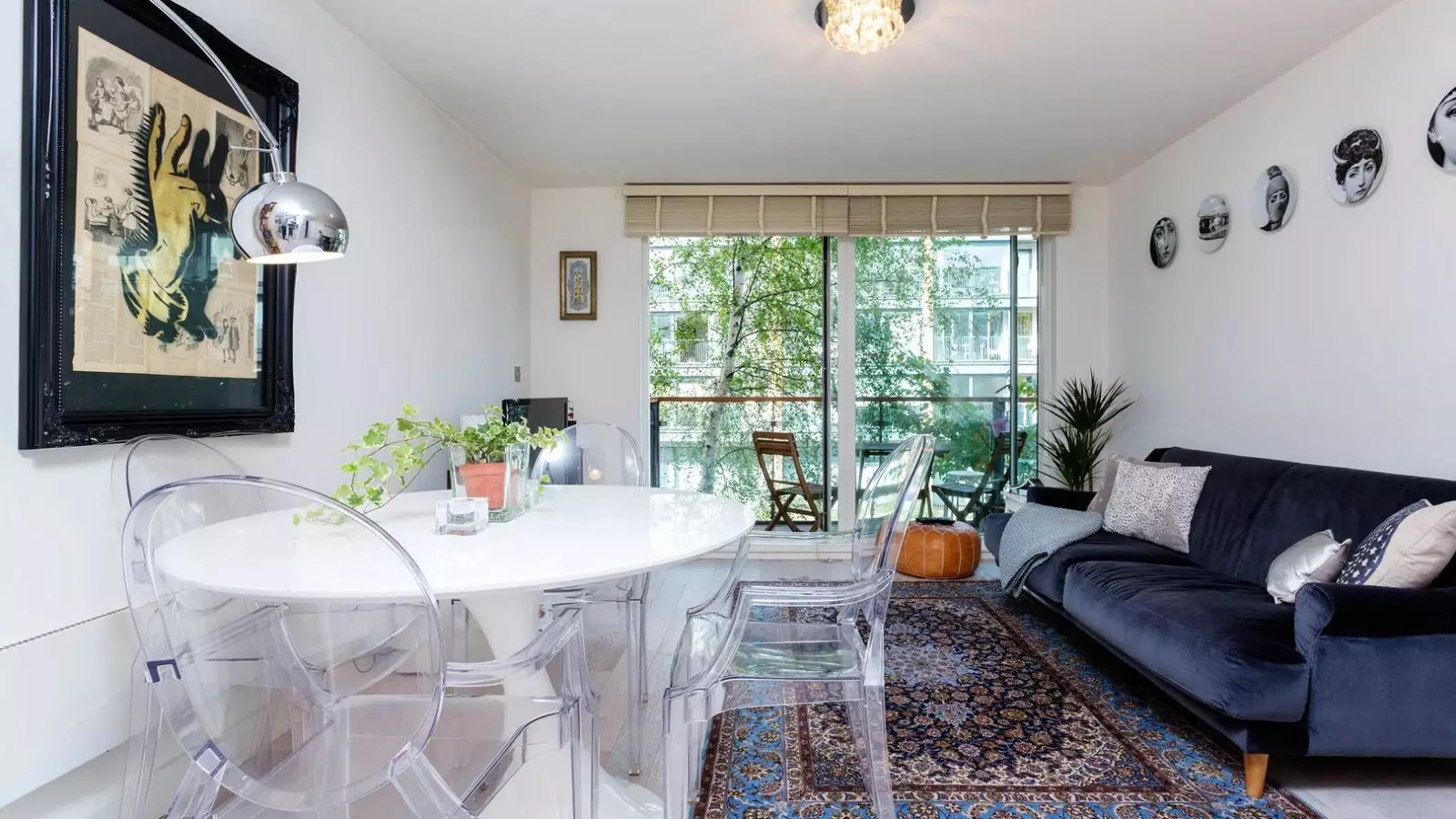 Flat Orsman Road in Greater London