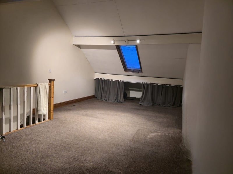 Room Back Deane Road in Bolton