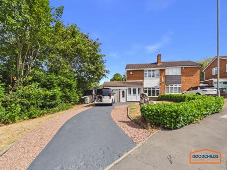 House Longwood Rise in Willenhall