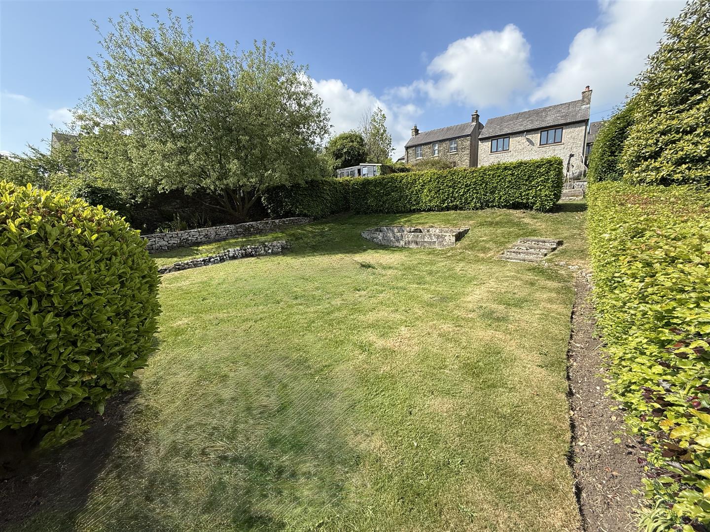 House Sherwood Road in Tideswell