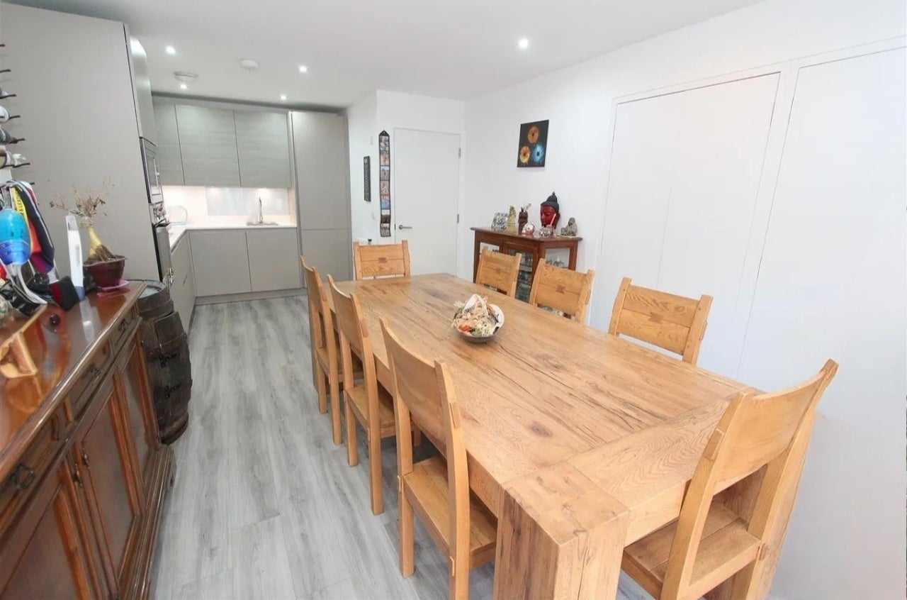 House Sweet Briar Avenue in Greater London