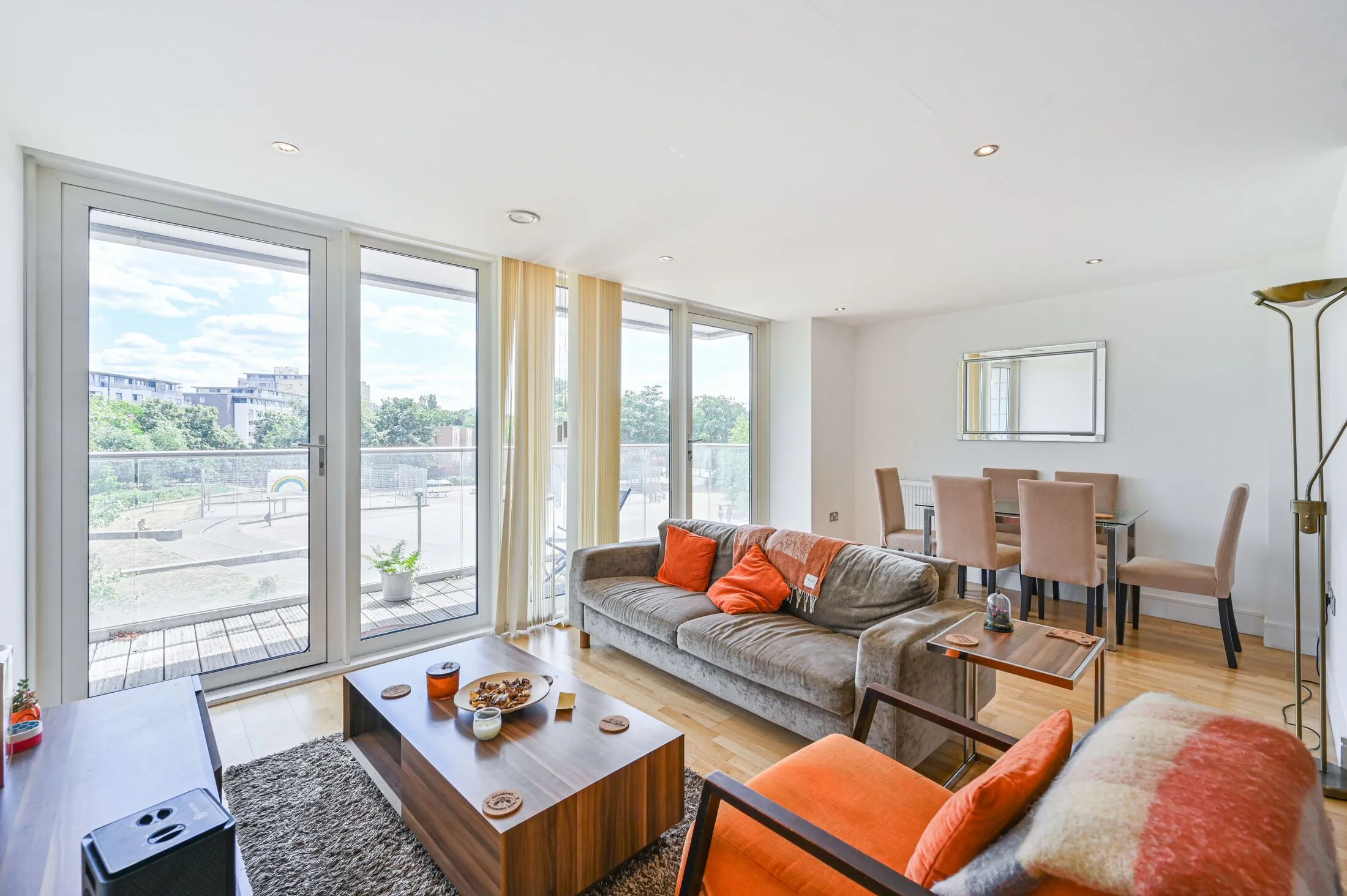 Flat Seager Place in Greater London