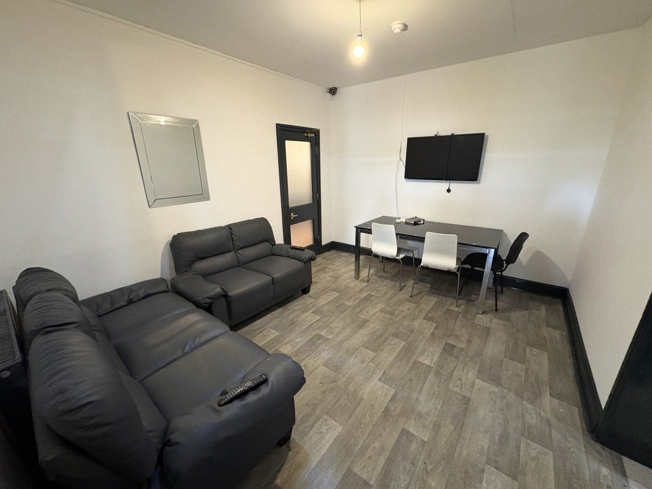 Room Palatine Road in Blackpool