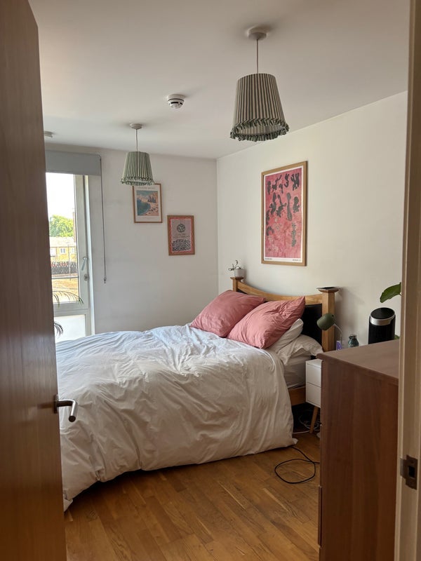 Room Queensbridge Road in Greater London