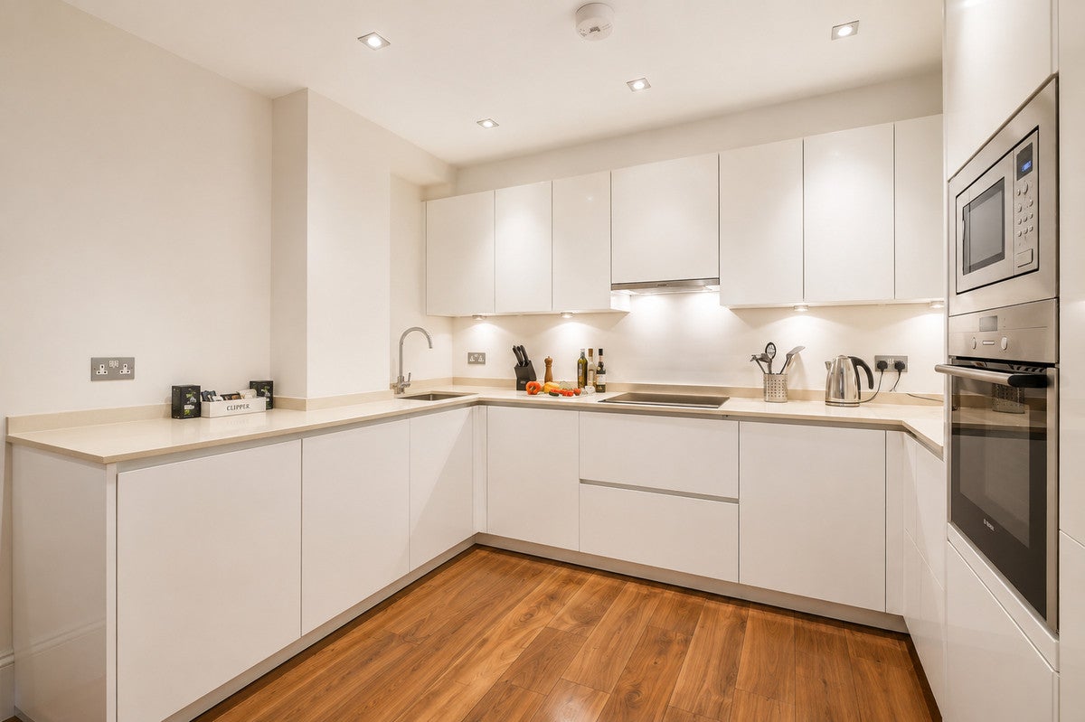 Flat Tavistock Place in Greater London