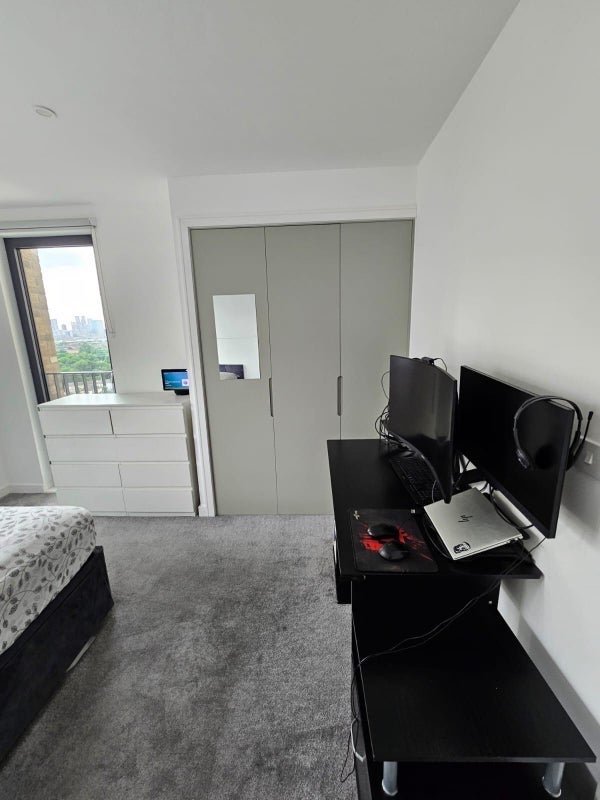 Room Plaistow Road in Greater London
