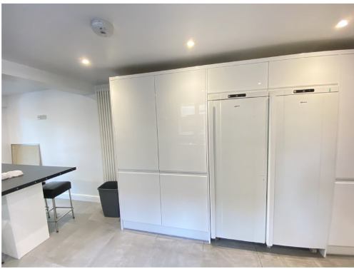 Room Borthwick Road in Greater London