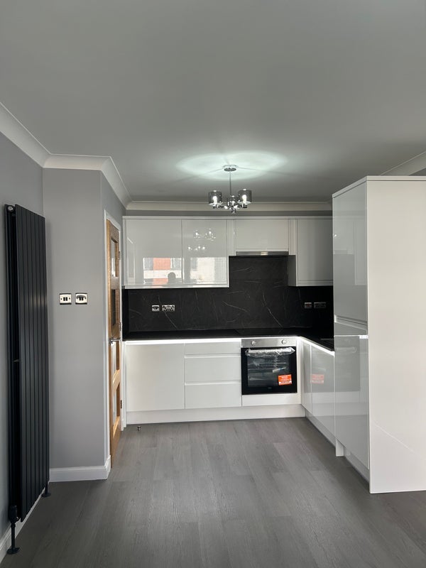 Flat Ascot Court in Glasgow