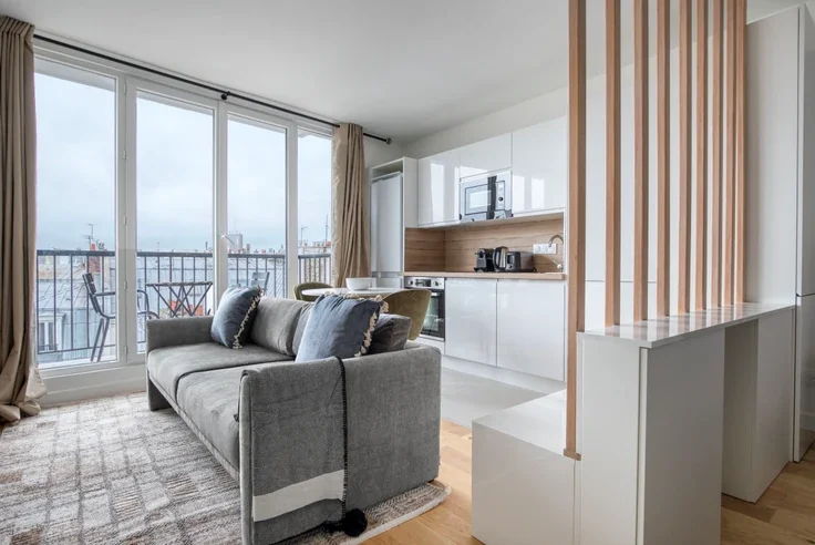Flat Rue Lauriston in Paris