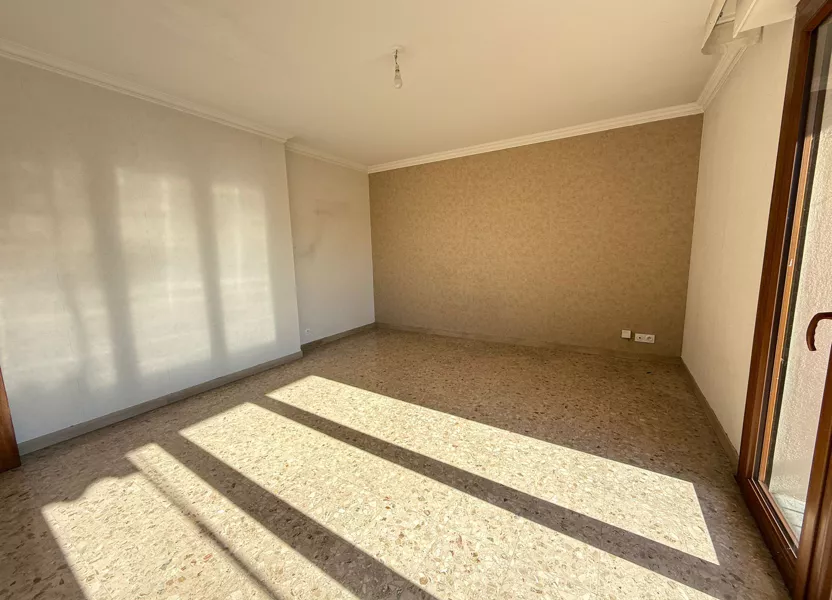 Flat Rue Louis Comte in Gap