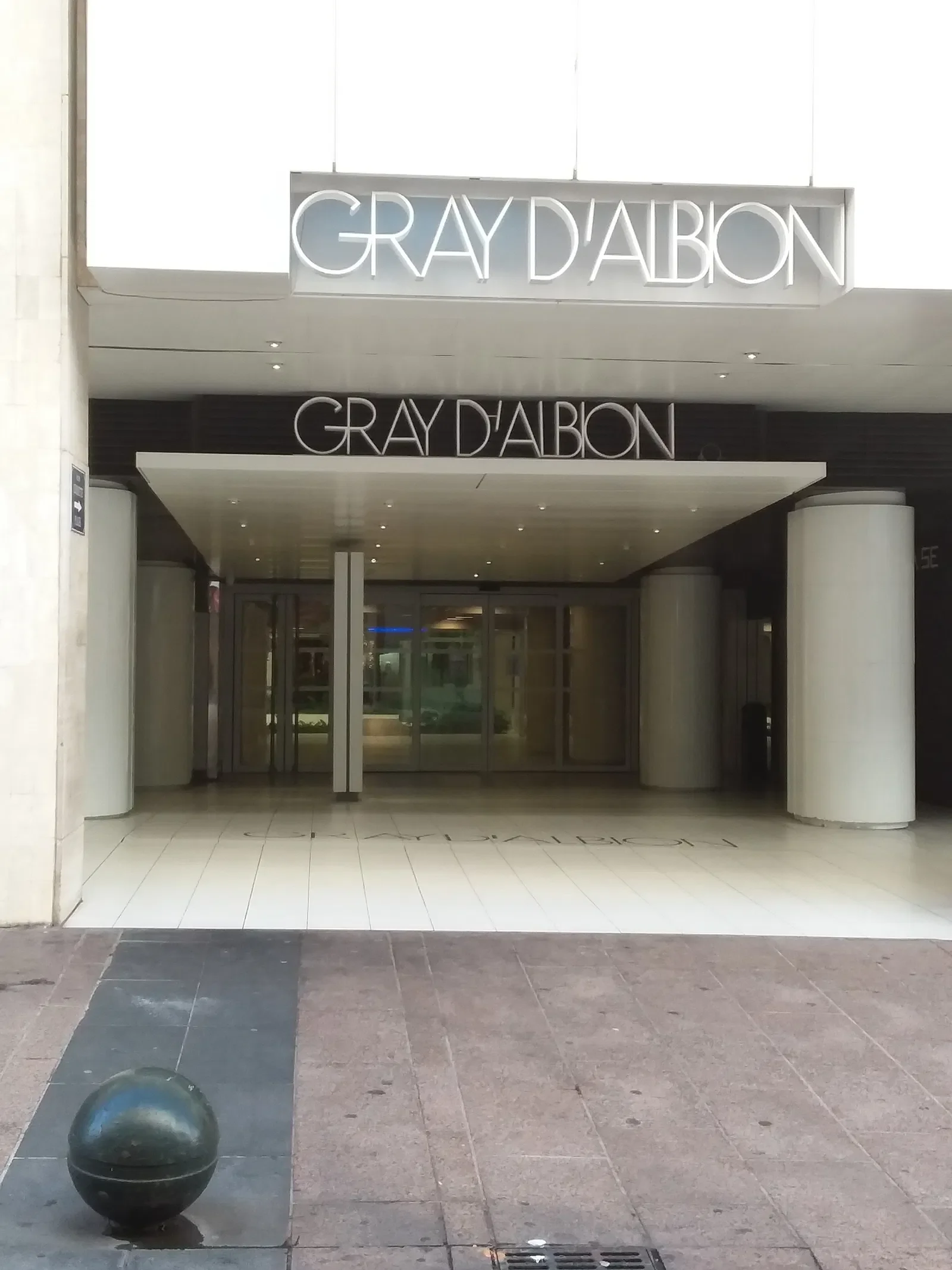 Flat Avenue de Lyon in Cannes