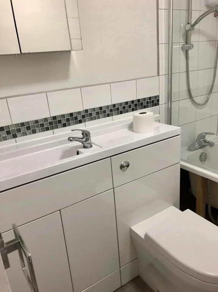 Flat Davos Close in Woking