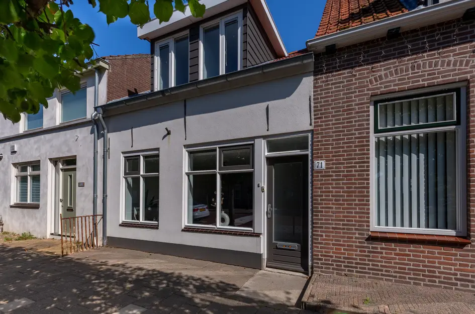Huis Voorstraat 71 in Stellendam